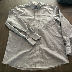 Men’s Nordstrom regular fit dress shirt - size M